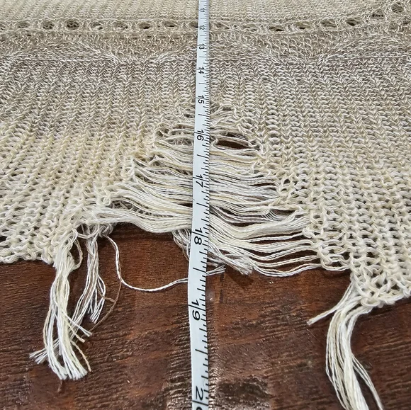 Distressed Crochet Ombre Tank - Picture 3 of 8